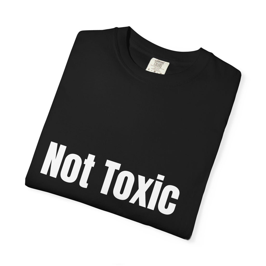 "Not Toxic Just Slavic" Unisex T-shirt – Black
